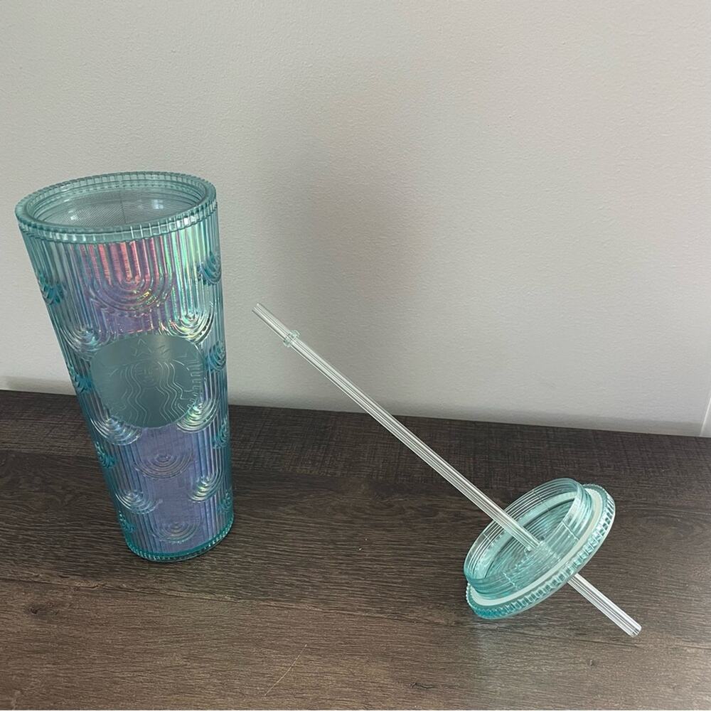 Starbucks | Blue Mermaid Iridescent 24 oz Tumbler Venti Cold Cup Wave Spring ‘22 - Picture 5 of 5